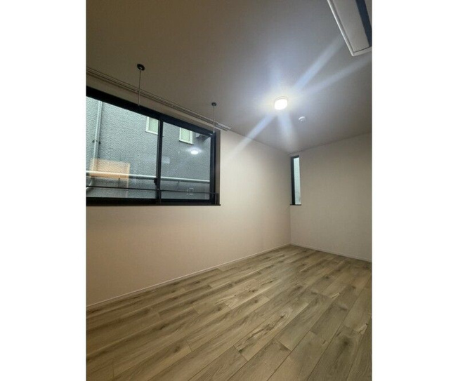 【寝室】The Residence Ichigayadaimachi
