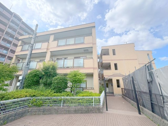 ファミーユ仁川