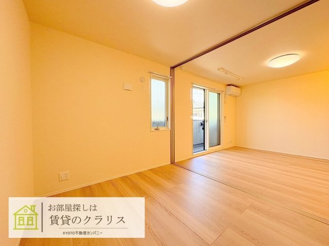 GRAMM松室吾田神町A棟
