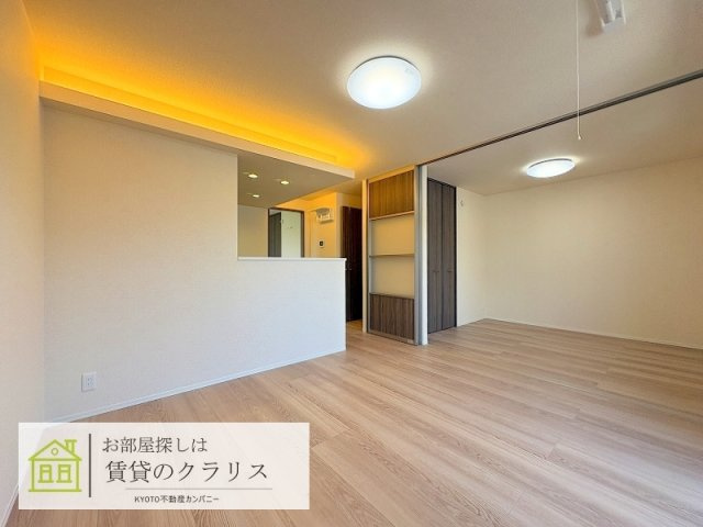 GRAMM松室吾田神町A棟の居間・リビング