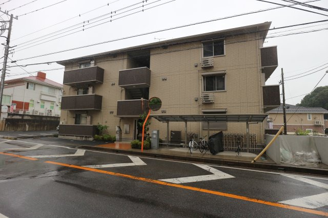 ブラウ天王台の外観