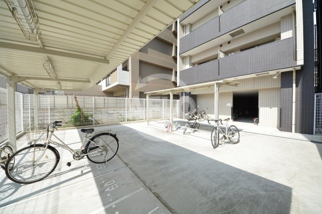 クリスタルグランツ谷町のその他共用部分|クリスタルグランツ谷町　駐輪場