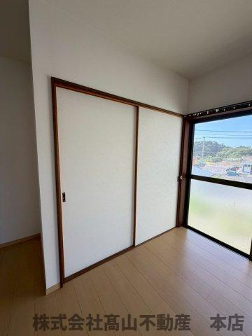 遠賀郡岡垣町鍋田１丁目の一戸建ての収納