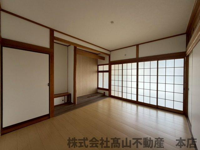 遠賀郡岡垣町鍋田１丁目の一戸建ての内装