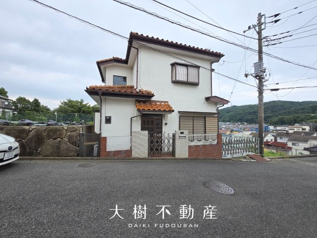 【外観】 | 高台に広がる閑静な住宅　暮らしの楽しみ