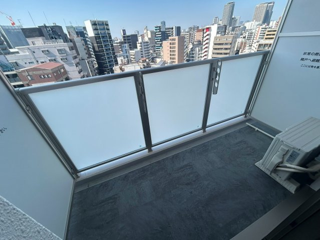 セレニテ難波ミラク参番館のバルコニー