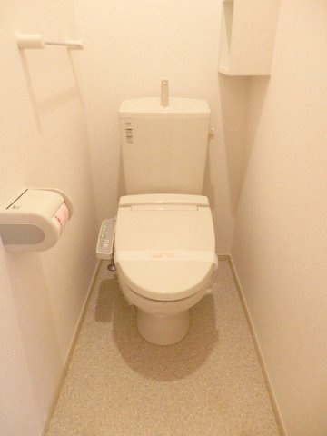 クレールＮのトイレ|ゆったりとした空間のトイレです