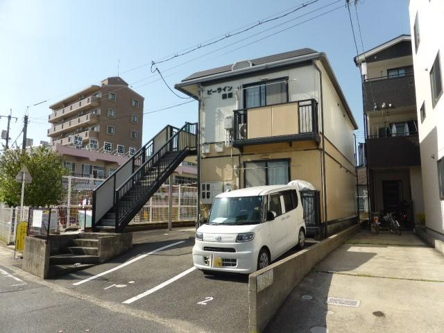 ビーライン西原の外観|外観は落ち着いています
