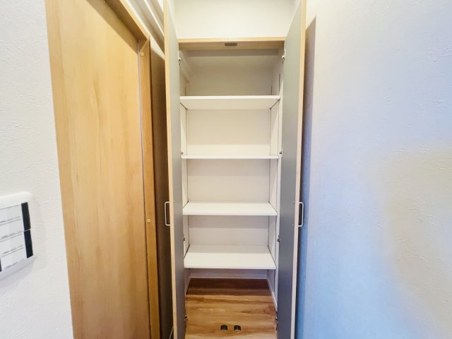 マンション長田11の収納|収納豊富です