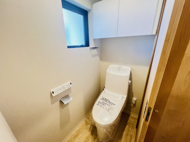 マンション長田11のトイレ|コンパクトで使いやすいトイレです