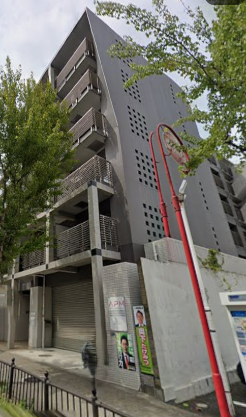 H's flats