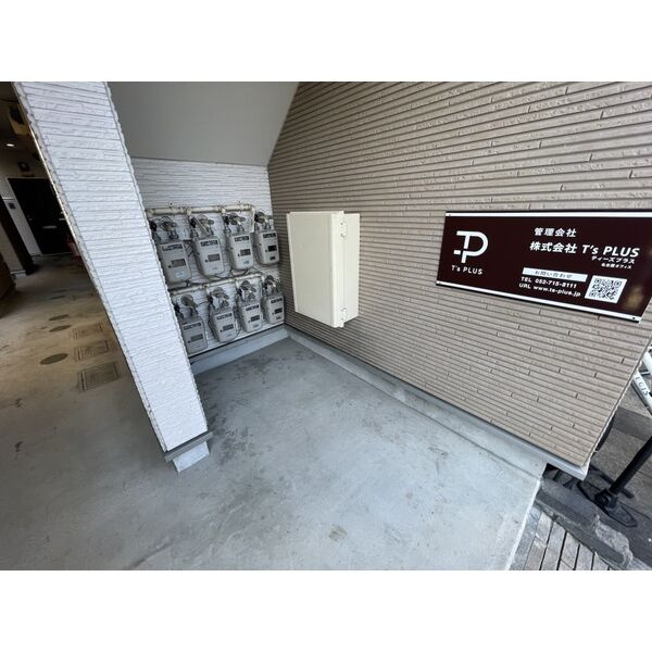 アストリア名駅　名古屋市賃貸　仲介手数料無料のエントランス