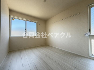 【洋室】 | STグランツ | 明るい洋室です