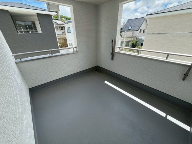 リーブルガーデン与那原町与那原 1号棟（全4棟）※本日内覧可能※のバルコニー|暖かな日差しのふりそそぐバルコニー