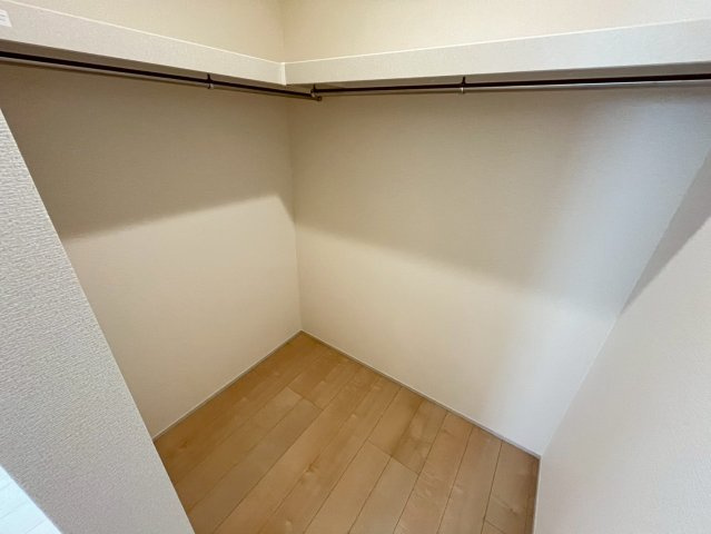 リーブルガーデン与那原町与那原 1号棟（全4棟）※本日内覧可能※の収納|大きなスペースがあり、収納には困りません