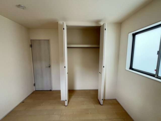 リーブルガーデン与那原町与那原 1号棟（全4棟）※本日内覧可能※の収納|専用の収納スペースです
