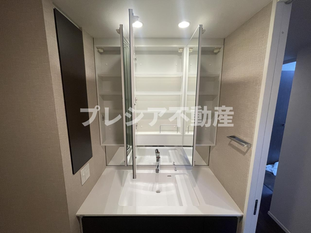 シティタワー梅田東の独立洗面台