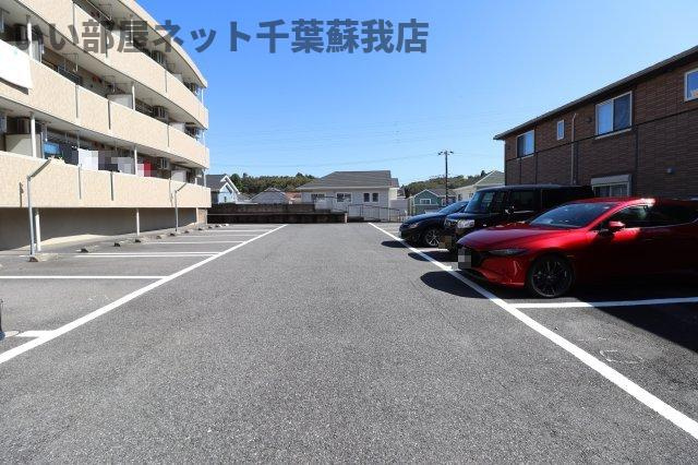 サンライズ鎌取の駐車場|駐車場です