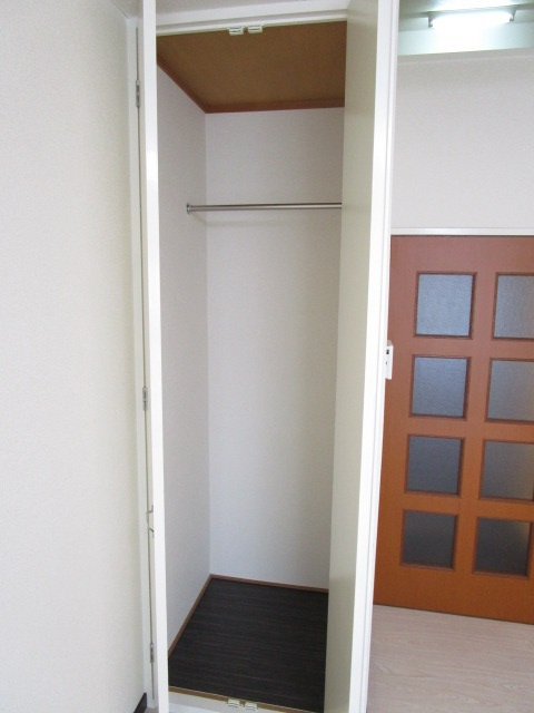 ビスタ千里丘Vの収納