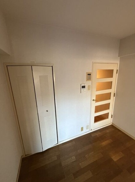 ライオンズマンション新神戸の居間・リビング