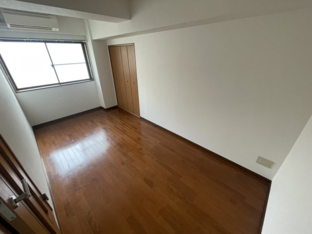 アコルデパルク花隈の洋室