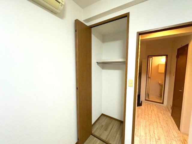 フルール西岡本の収納
