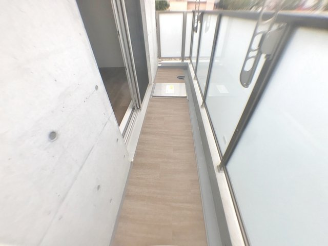 エカルラート青谷のバルコニー