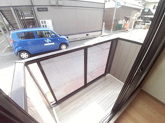 西之町ハイツのバルコニー