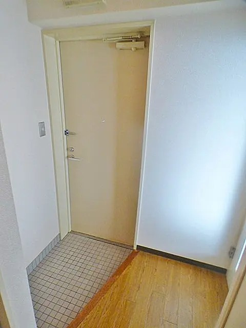 メインステージ芦屋楠の玄関
