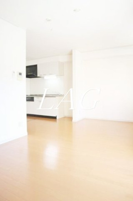 【居間・リビング】 | 宝ルーセントＢ | 洋室のお部屋です。