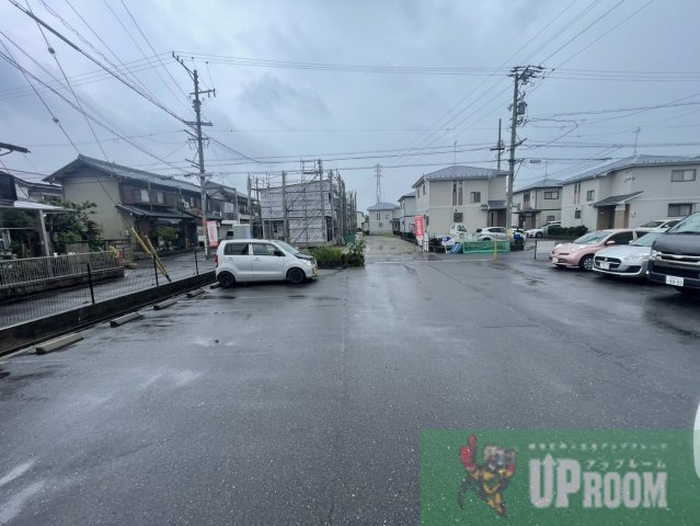 ラコパンの駐車場