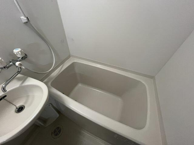 バス