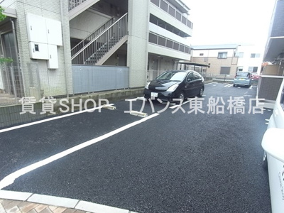 【駐車場】 | ever green（エヴァーグリーン）