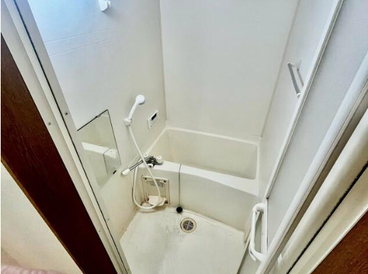 ミーツハオス西町弐番館【キャシュバック対象物件】のシャワールーム