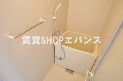 【浴室】 | オネスティ大久保弐番館 | 日々の疲れを癒すお風呂付です