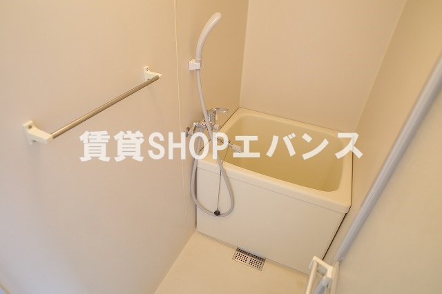 【浴室】 | オネスティ大久保弐番館 | 日々の疲れを癒すお風呂付です