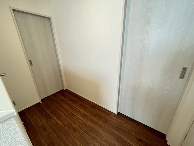 リーブルガーデン与那原町与那原 2号棟（全4棟）の洋室|6畳の洋室