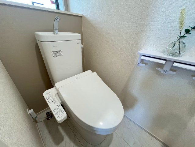 リーブルガーデン与那原町与那原 2号棟（全4棟）のトイレ|トイレもきれいです