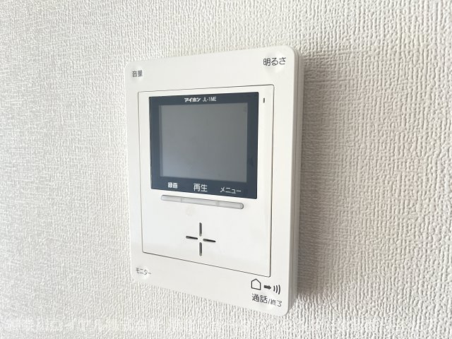 【TVモニター付きインターフォン】