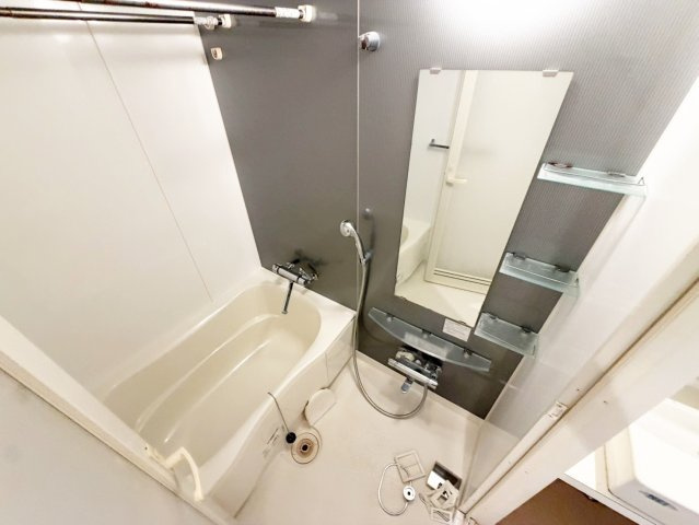 吹田市江の木町の賃貸マンションの浴室