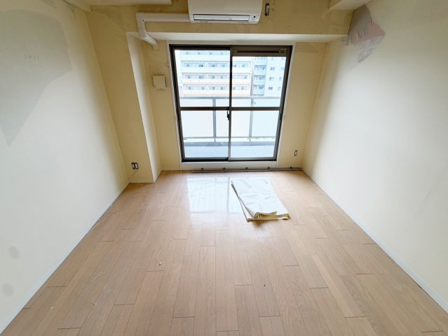 吹田市江の木町の賃貸マンションの洋室