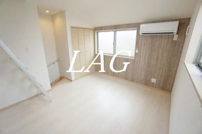 【居間・リビング】 | ロンディネ鷺ノ宮 | 洋室のお部屋です。