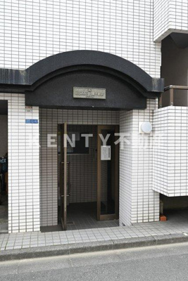 【エントランス】 | パーソネージュ目黒不動前 | ゆとりのあるエントランスです