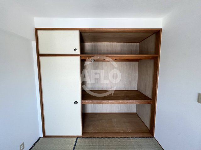 福本ハーバービュースクエアの収納|福本ハーバービュースクエア　押入れ
