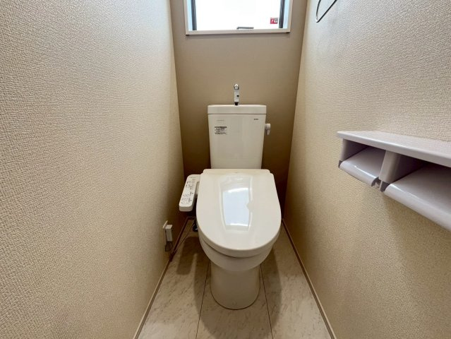 リーブルガーデン与那原町与那原 4号棟（全4棟）のトイレ|シンプルで使いやすいトイレです