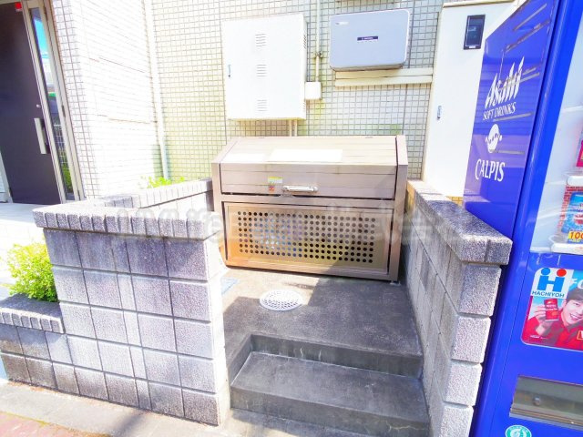 ホワイト ヴィラ