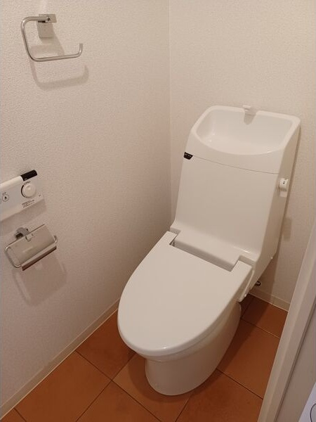アーデン東別院のトイレ