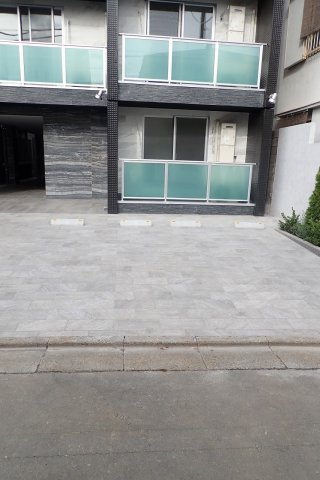 アーバンステージ千石Ⅱの駐車場