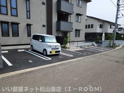 【駐車場】 | アウェーナス朝美