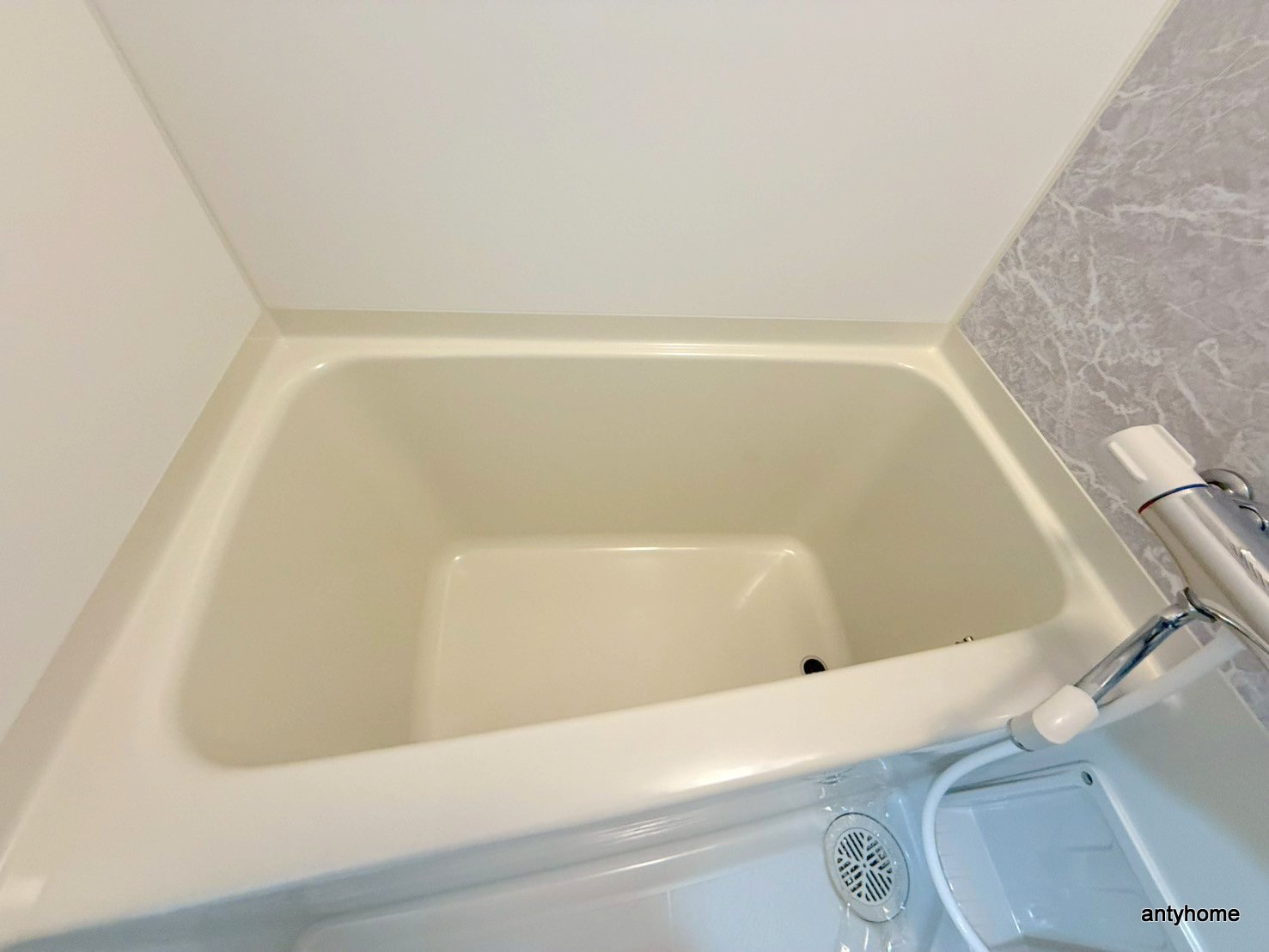 S-RESIDENCE緑橋駅前　仲介手数料無料の浴室
